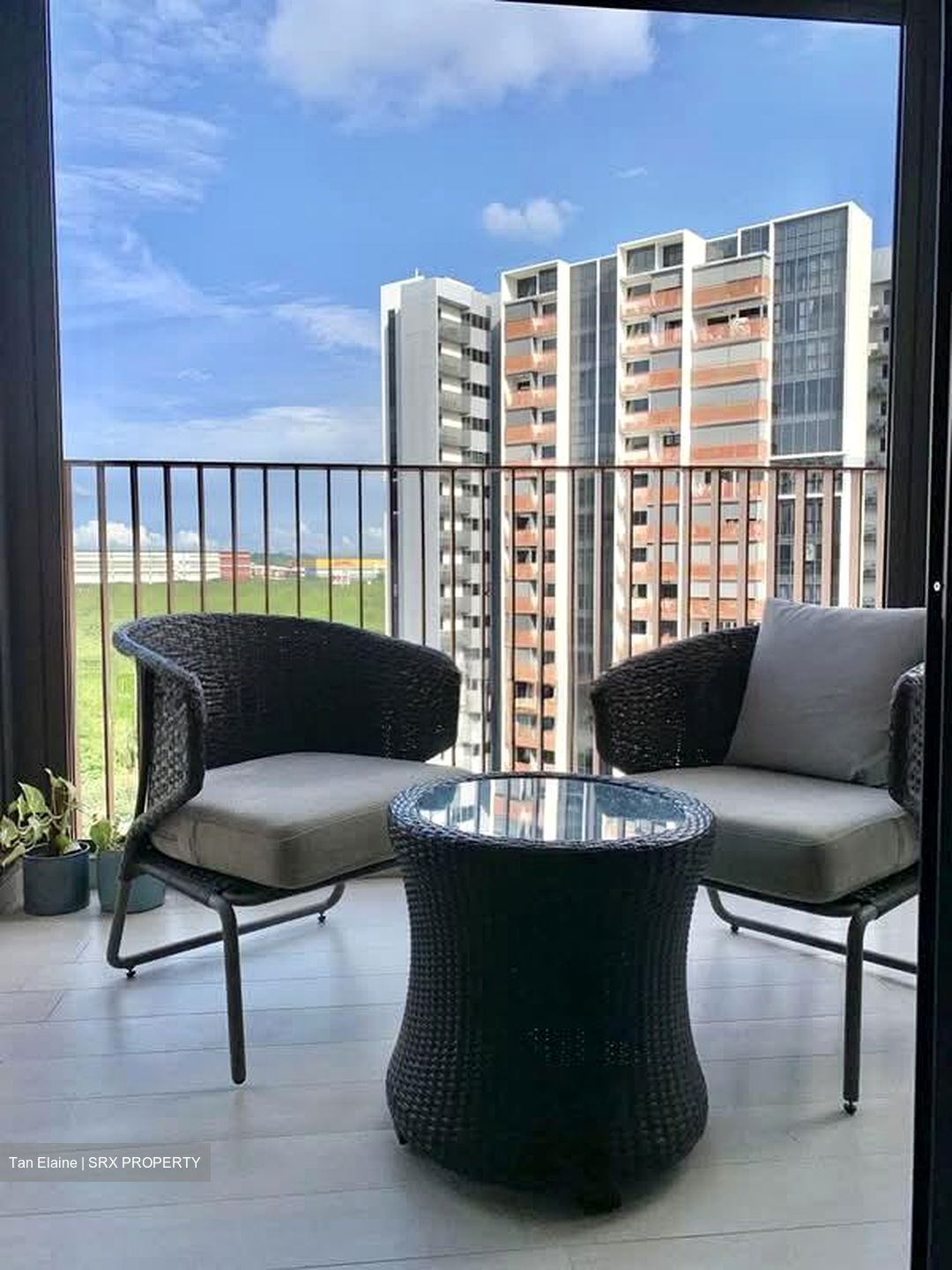 Riverfront Residences (D19), Apartment #570562981